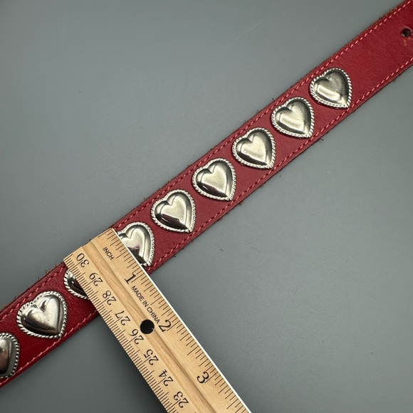 VTG Red Leather Belt with Silver Tone Heart Accents Made in Mexico 29.5”-33.5” - Picture 13 of 15